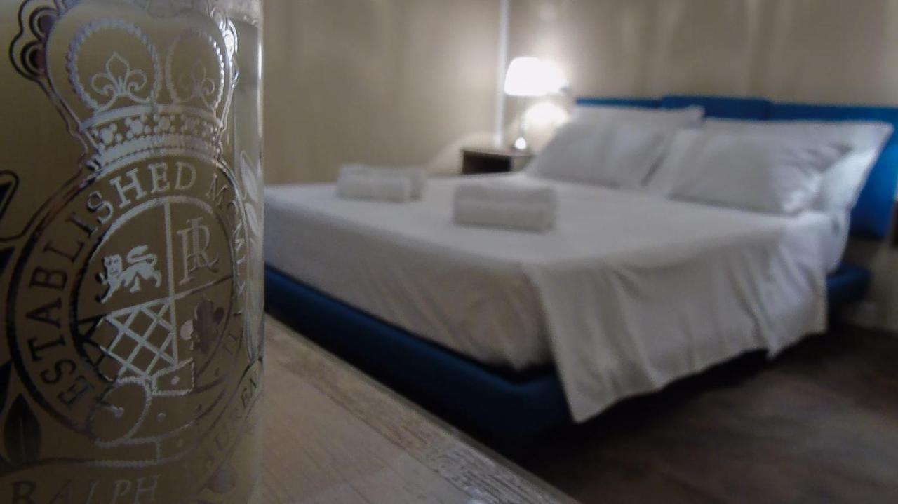 Luxury Suite Piazza Di Spagna Рим Екстериор снимка